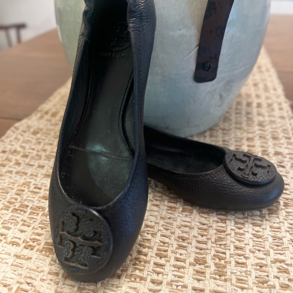 Tory Burch Black Leather Flats
